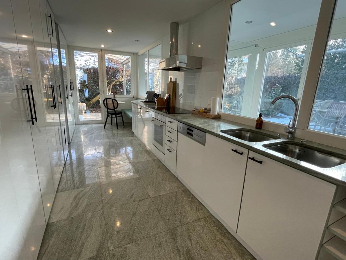 Villa Mit Traumhaftem Blick Uber Den Bodensee Bregenz Exteriör bild